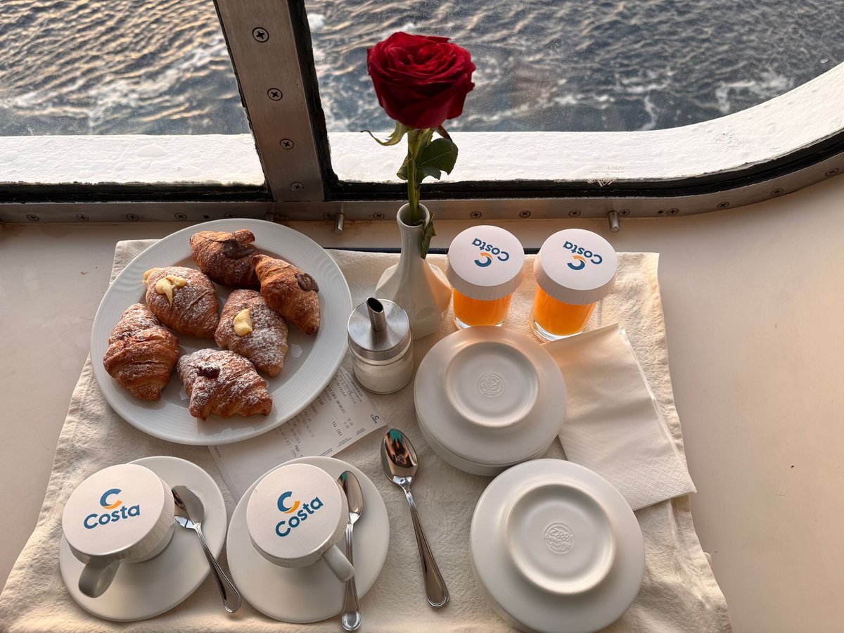 Breakfast service