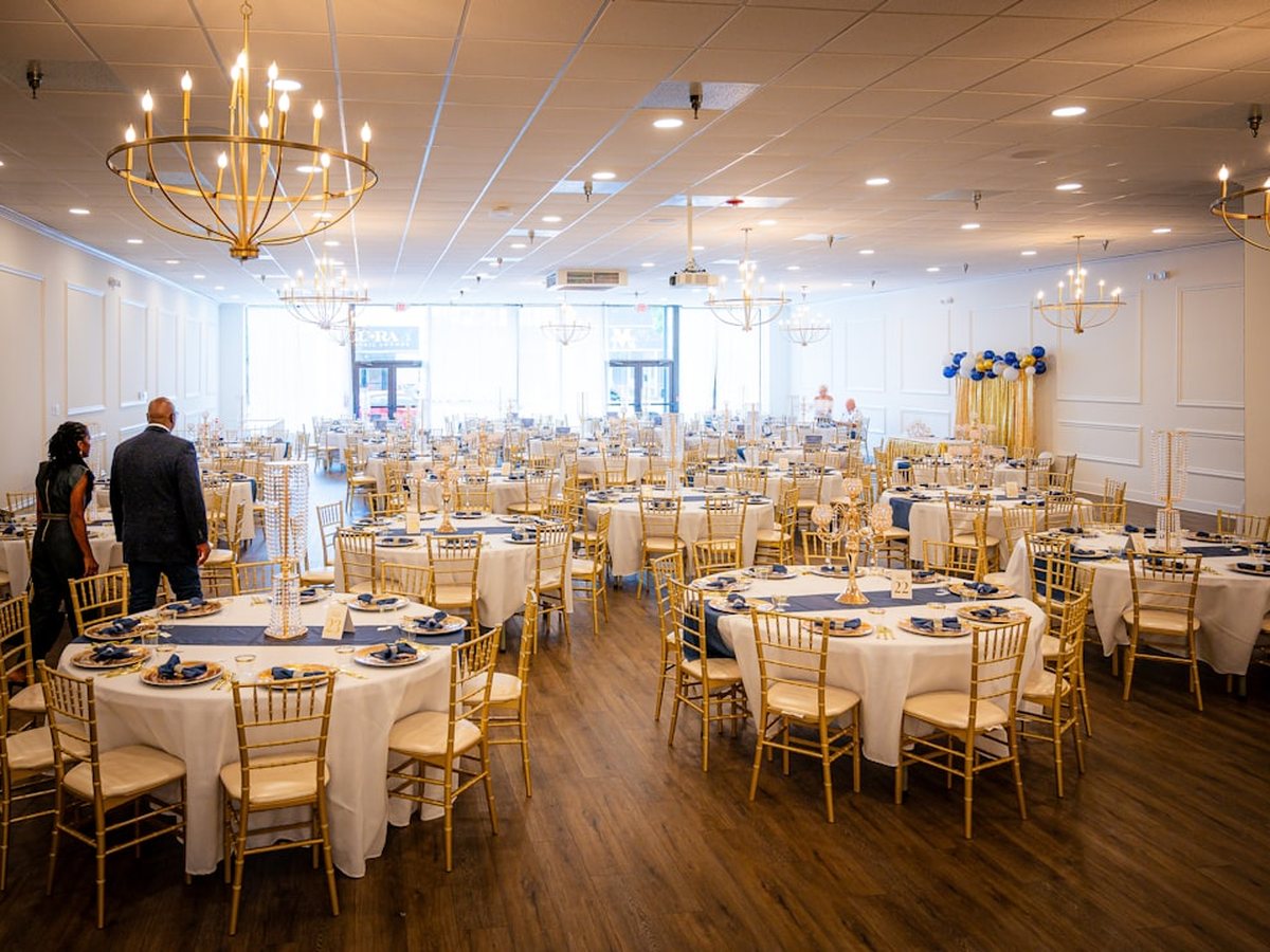 The Kawarau Room laid out for a wedding dinner